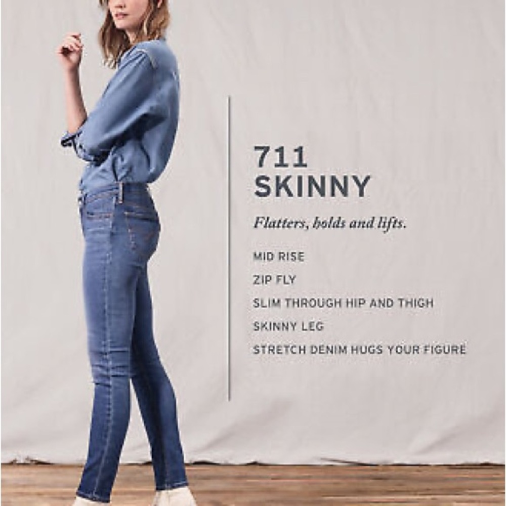 Levi's 711 Skinny Jeans in Blue